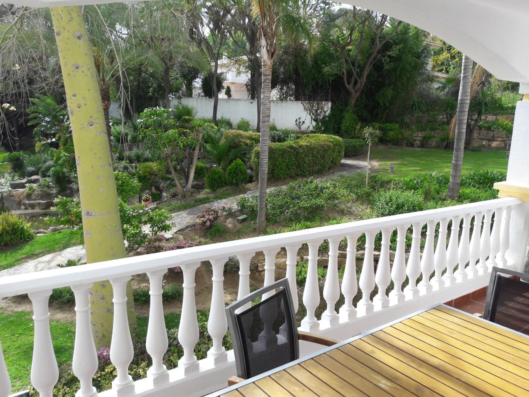 Апартаменти Chez Migs & Luci. Marbella. Milla De Oro. Golden Mille Екстер'єр фото